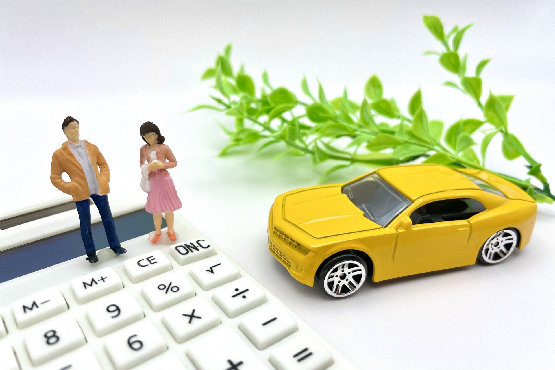 車検の際に費用を抑えるコツについて紹介します