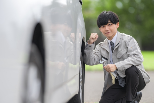 車検の費用は平均いくら？車検が「高い」と言われる理由も解説